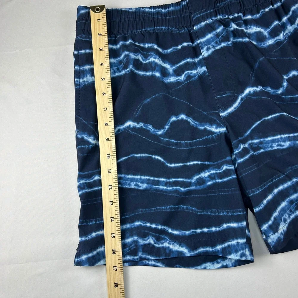 Banana Republic Mens Hybrid Shorts Blue Tie Dye Wave Elastic Waist Size M 664832